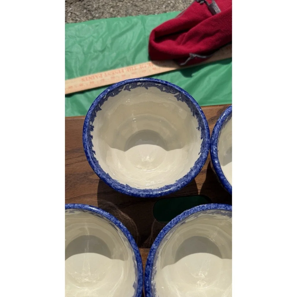 Set of 4 Blue Spongeware Farm Animal Bowls Rustic Pottery Cups‎